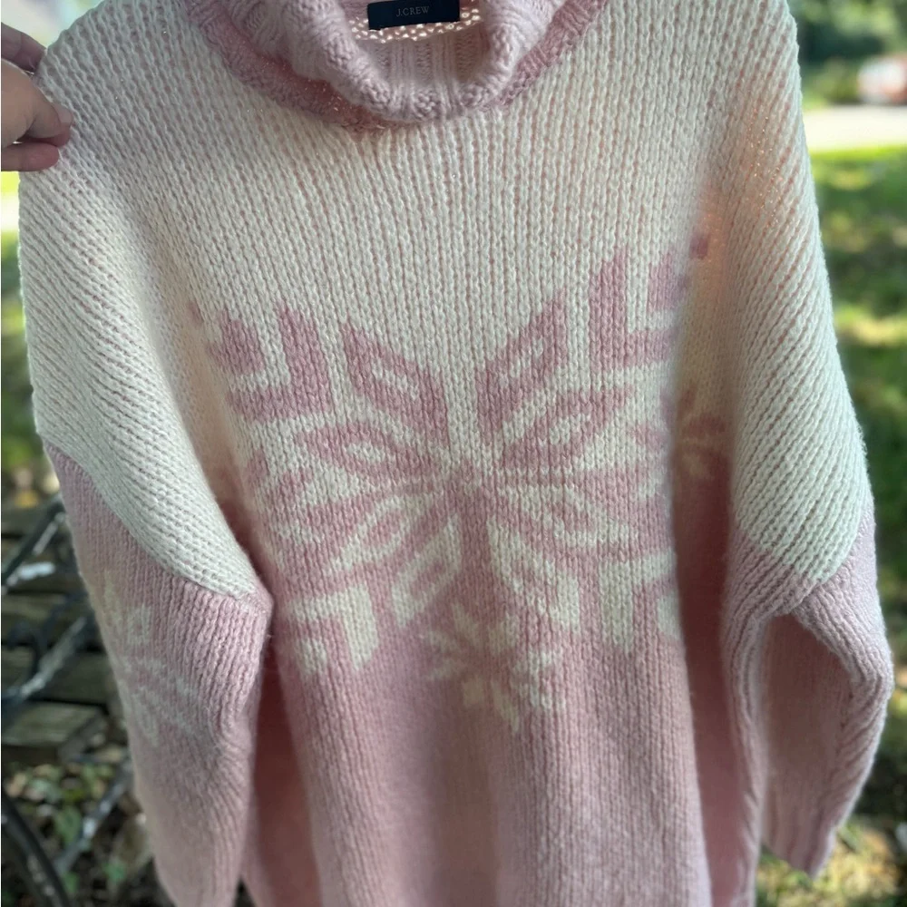 J. Crew Soft‎ Pink Sweater